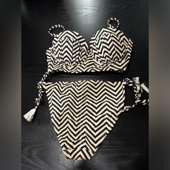 Bikini Brown and white - Picture 2 of 3